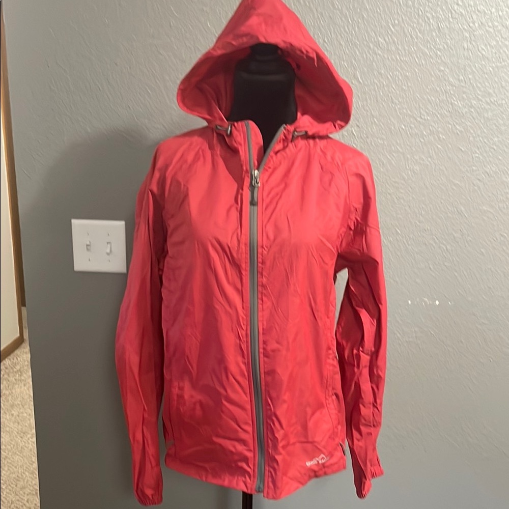 Eddie Bauer Women's Red Hooded Ski/Snow Jacket